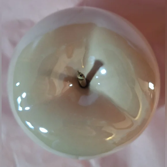 IRIDESCENT CERAMIC APPLE - Picture 5 of 7